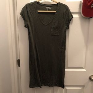 Gap T-shirt dress
